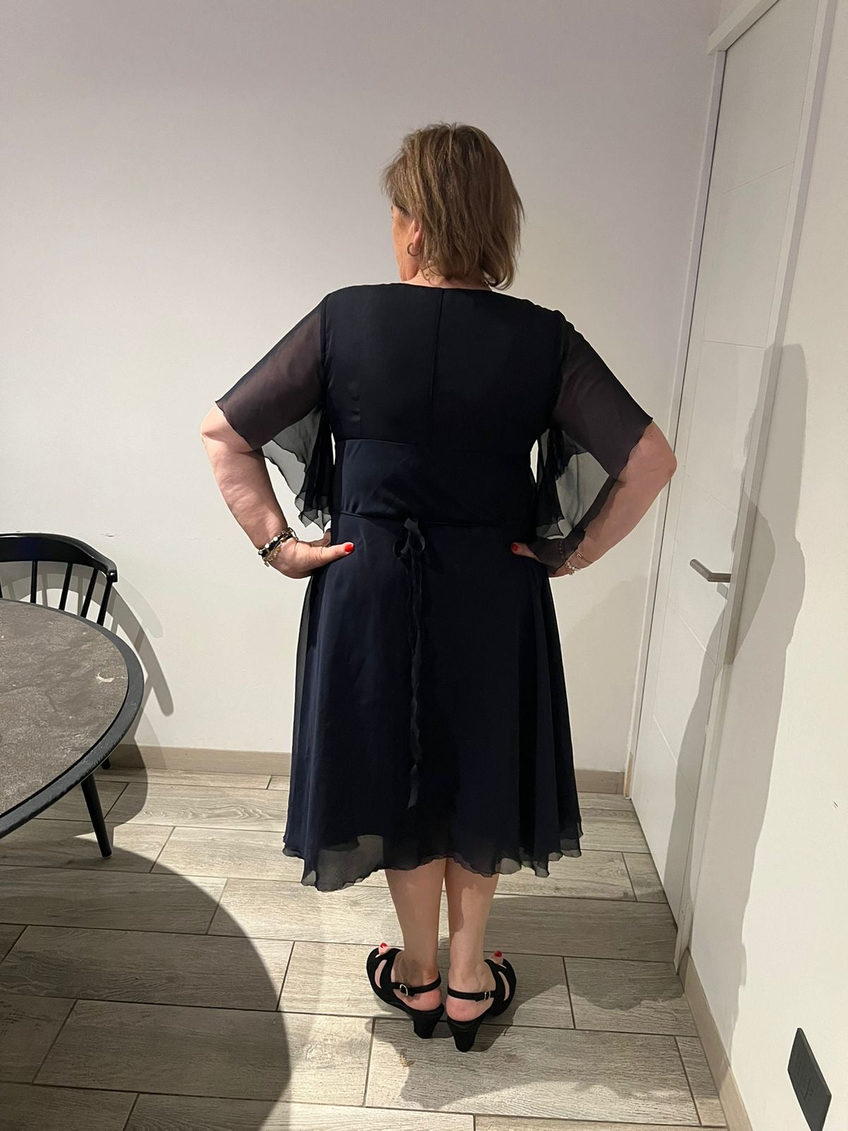 Vestido Midi Negro